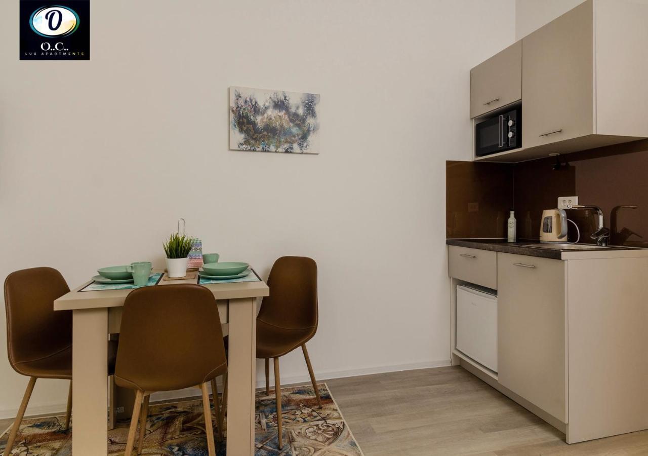 O..C.. Lux Apartments Sarajevo Bagian luar foto